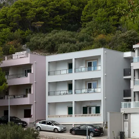 Apartment Tino *